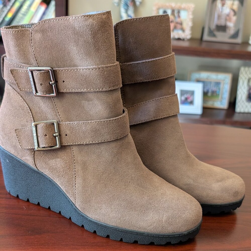 Giani Bernini Sashaa Memory-Foam Water-Resistant Booties, size 8